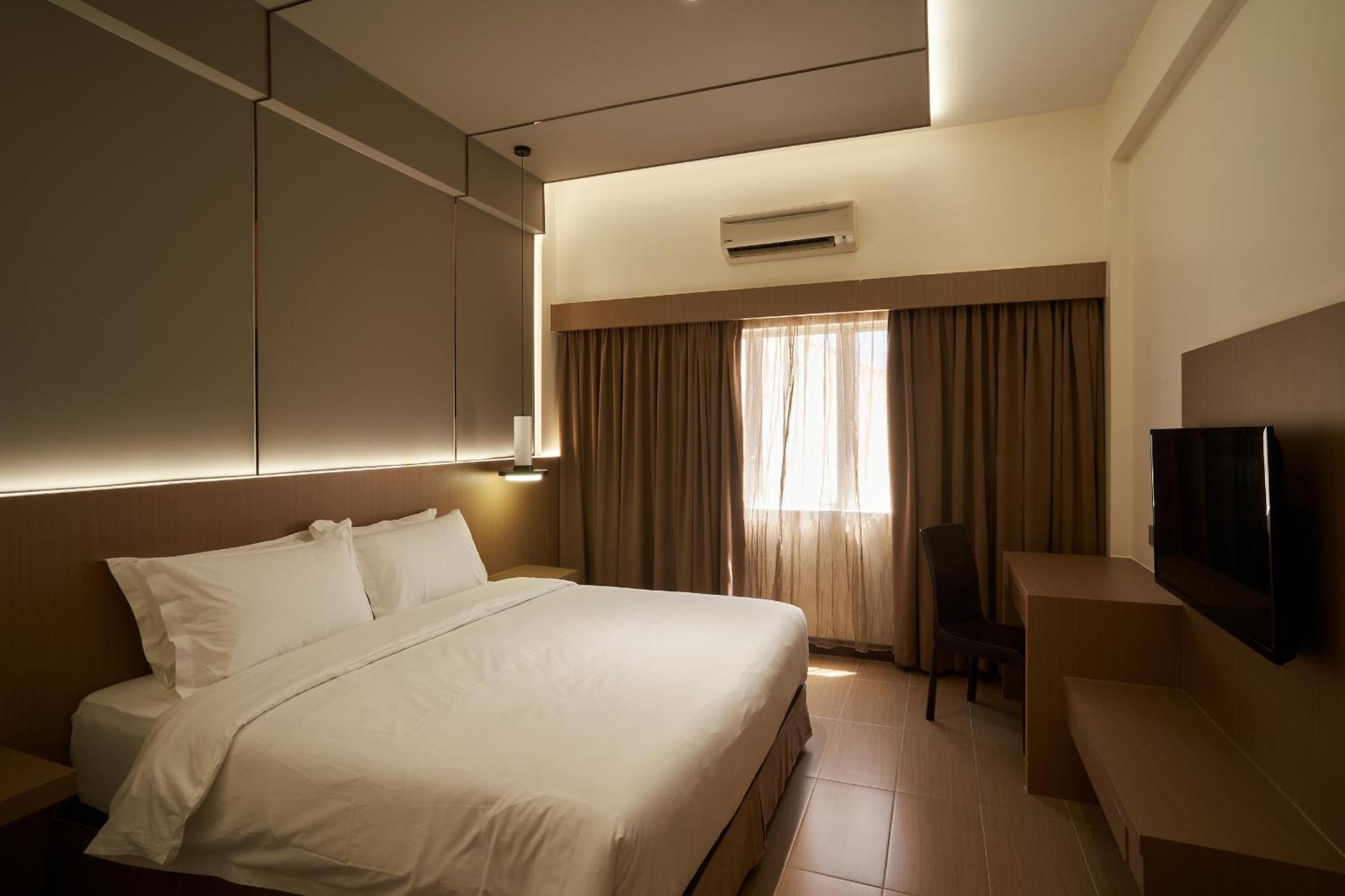 Btc Hotel Malacca Exterior foto