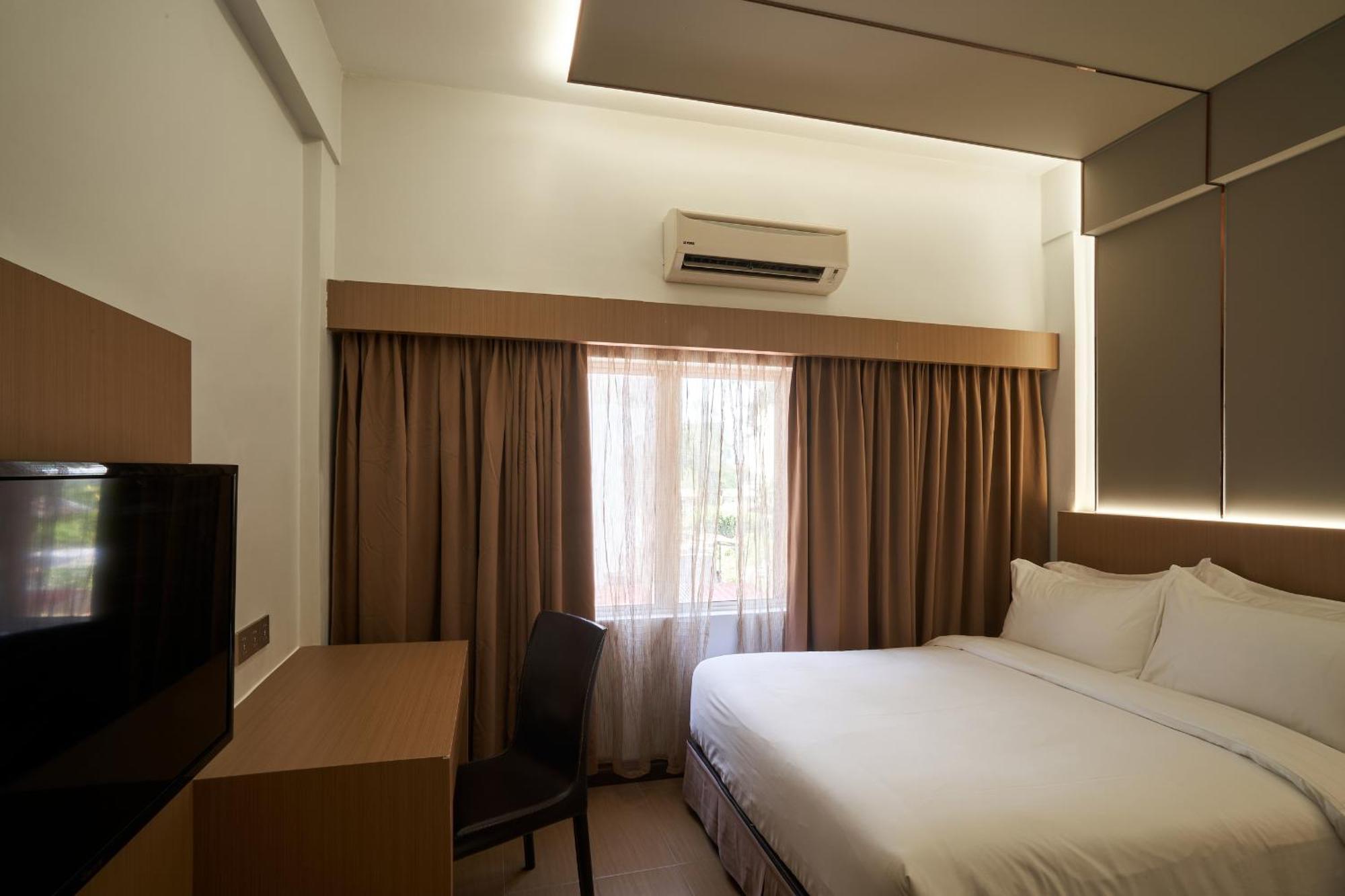 Btc Hotel Malacca Exterior foto